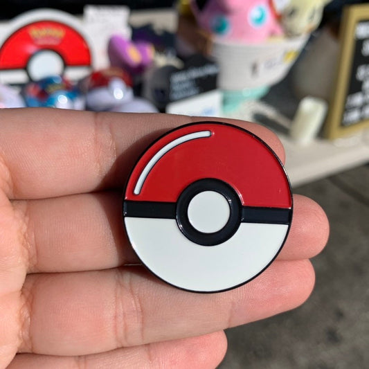 Pokéball Enamel Pin